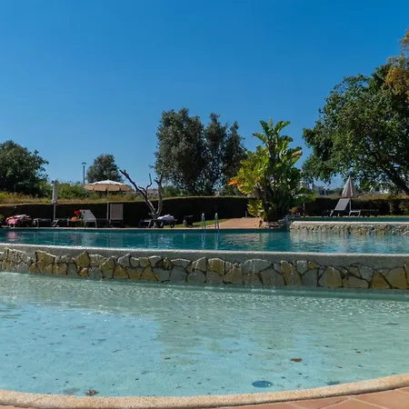 Luxury House - Golf & Tennis Court & Pool View Semesterbostad