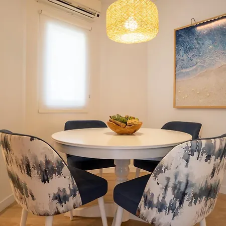 Luxury House - Golf & Tennis Court & Pool View Semesterbostad *